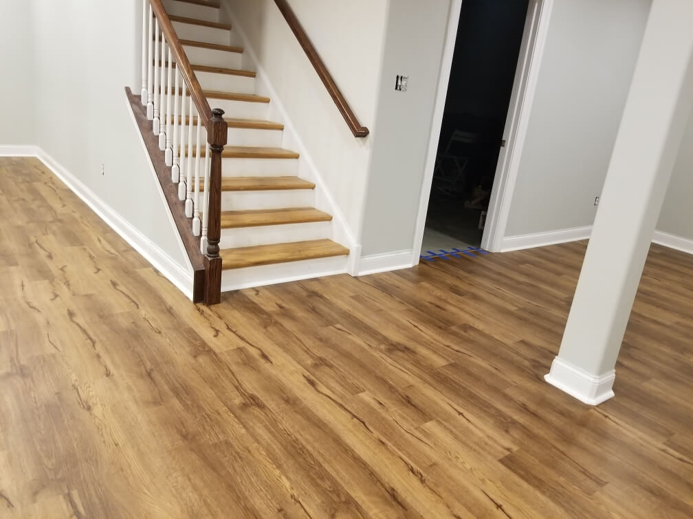 Finding the Right Laminate Flooring Professionals Near Me